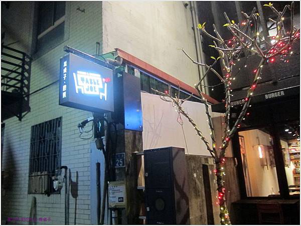 新竹=<食>喬桌子廚房(巨城店)~夜晚也能吃到豐盛早午餐=-喬桌子廚房(巨城店) 新竹=<食>喬桌子廚房(巨城店)~夜晚也能吃到豐盛早午餐=-喬桌子廚房(巨城店)