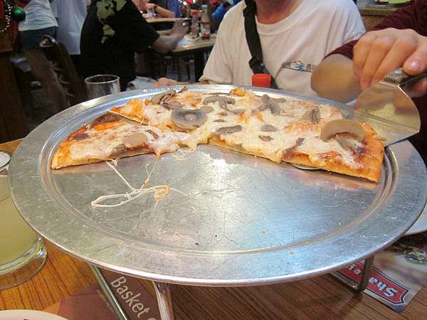 IMG_2943.JPG IMG_2943.JPG