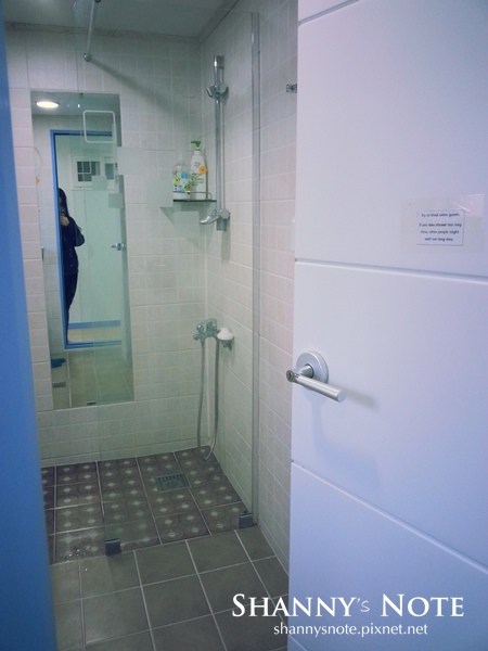 shower 02.jpg