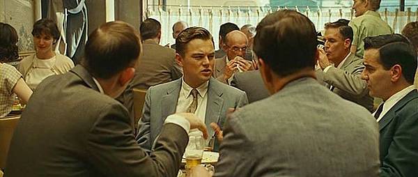 revolutionary_road_2008_dvdscr_xvid_ac3-flawl3ss_avi_001981896_entombed