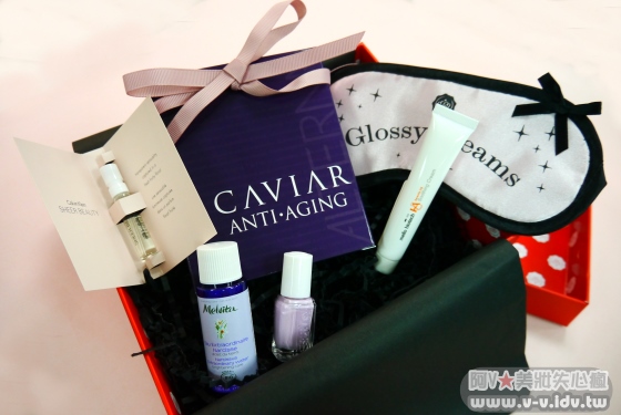 GLOSSYBOX-INSIDE-0420