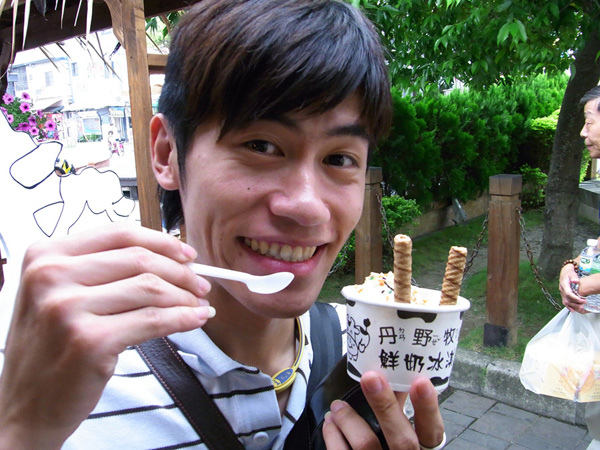 081.jpg 081.jpg