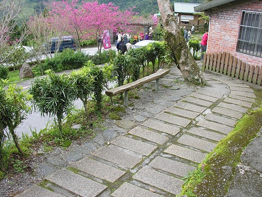 047.jpg 047.jpg
