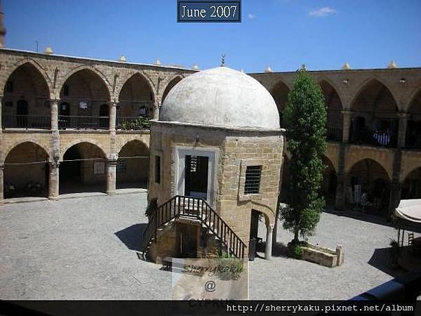 20010614-DSCN4963-CyprusNicosia_BuyukKhan_GreatInn (12)-s_1