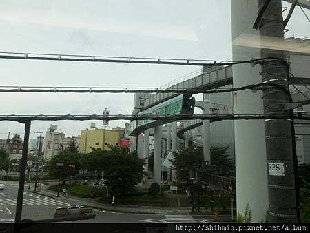 DSCF0798 (Custom) DSCF0798 (Custom)