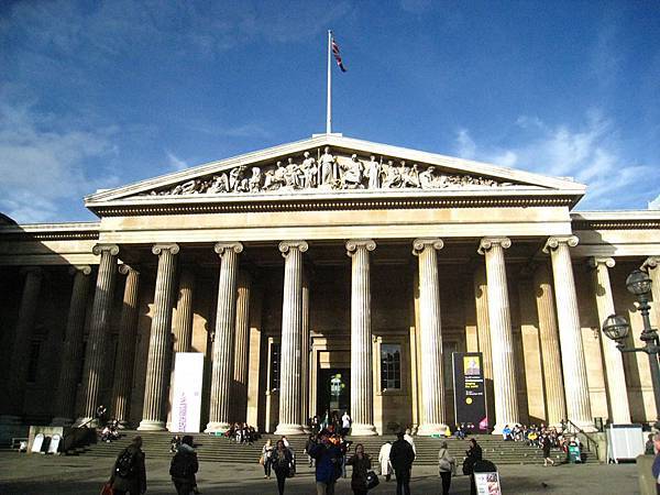 1005319_578084935563663_1383689855_n