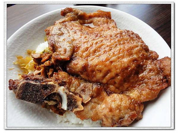 排骨飯