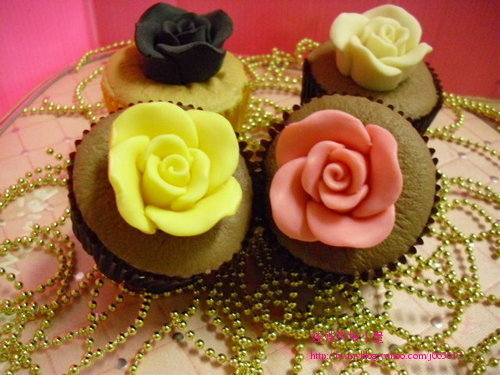 巧克力.jpg 巧克力.jpg