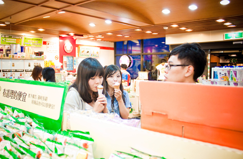 到7補貨...一個不小心就集滿小叮噹點數了