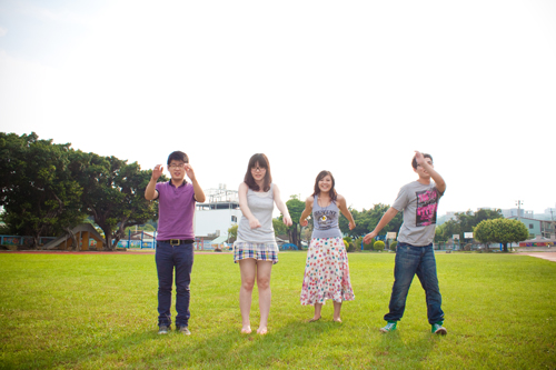 為了證明我們還年輕...