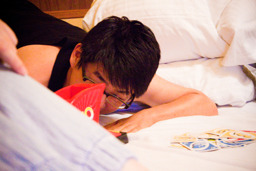 他真的很怕輸... 他真的很怕輸...