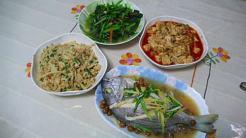 1378737277-4097198030