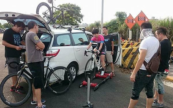 11121327_10153314300535513_2061254106_n