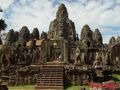 0531-bayon15.jpg 0531-bayon15.jpg