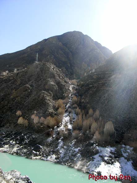 091227-3雅魯藏布江畔08.jpg 091227-3雅魯藏布江畔08.jpg