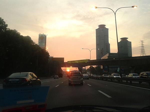 2012-03-22 19.14.13.jpg