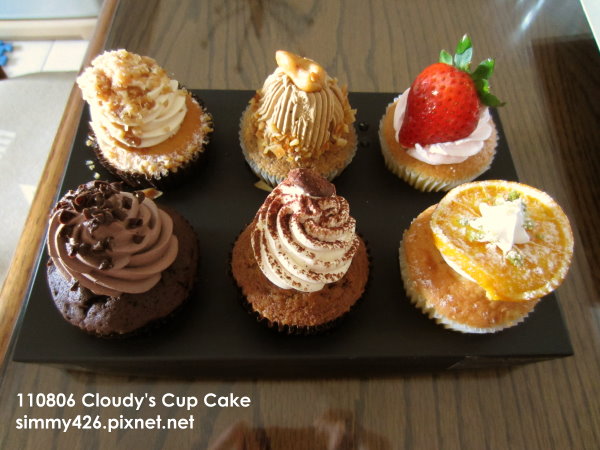 Cloudy 杯子蛋糕(1).jpg