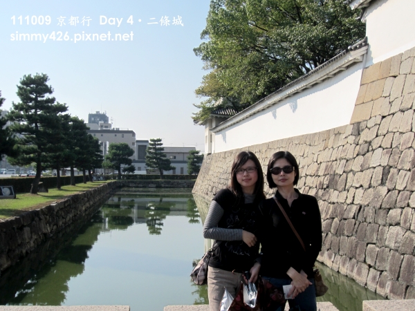 老姊 & 媽咪(1).jpg