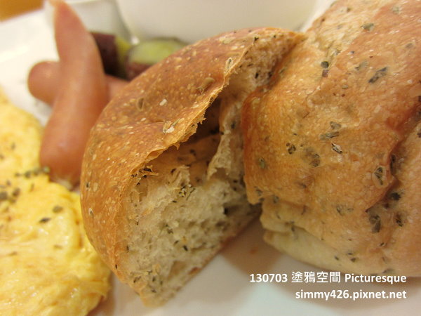 手作麵包朝食 + 羅勒麵包(4).jpg