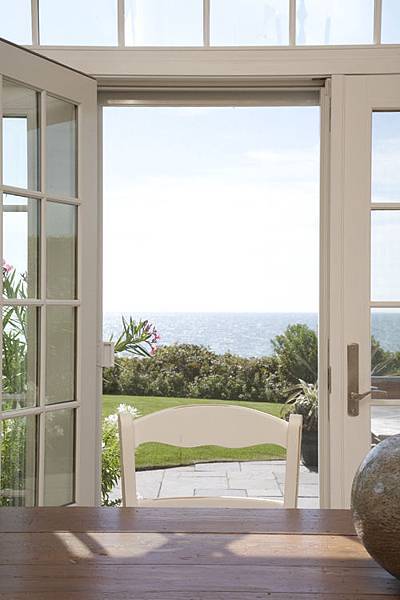Kitchen-door-in-a-Nantucket-beach-home Kitchen-door-in-a-Nantucket-beach-home