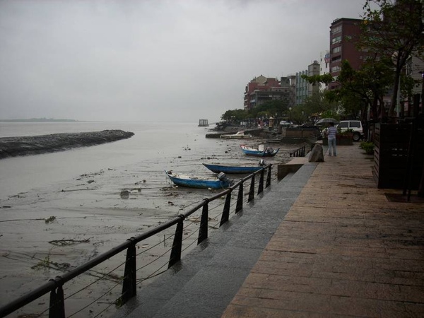 淡水河岸.jpg 淡水河岸.jpg