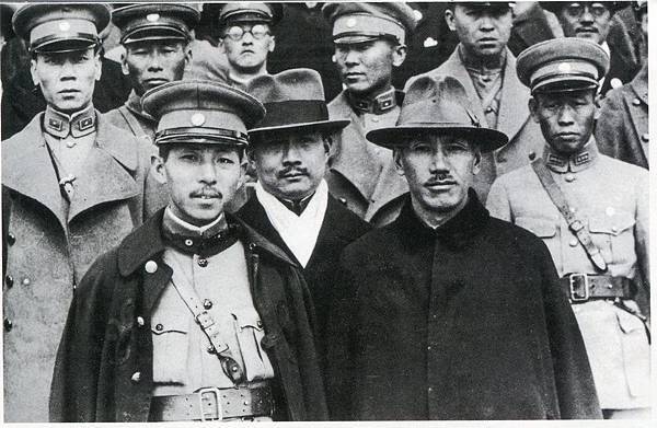 01.張學良與蔣介石。