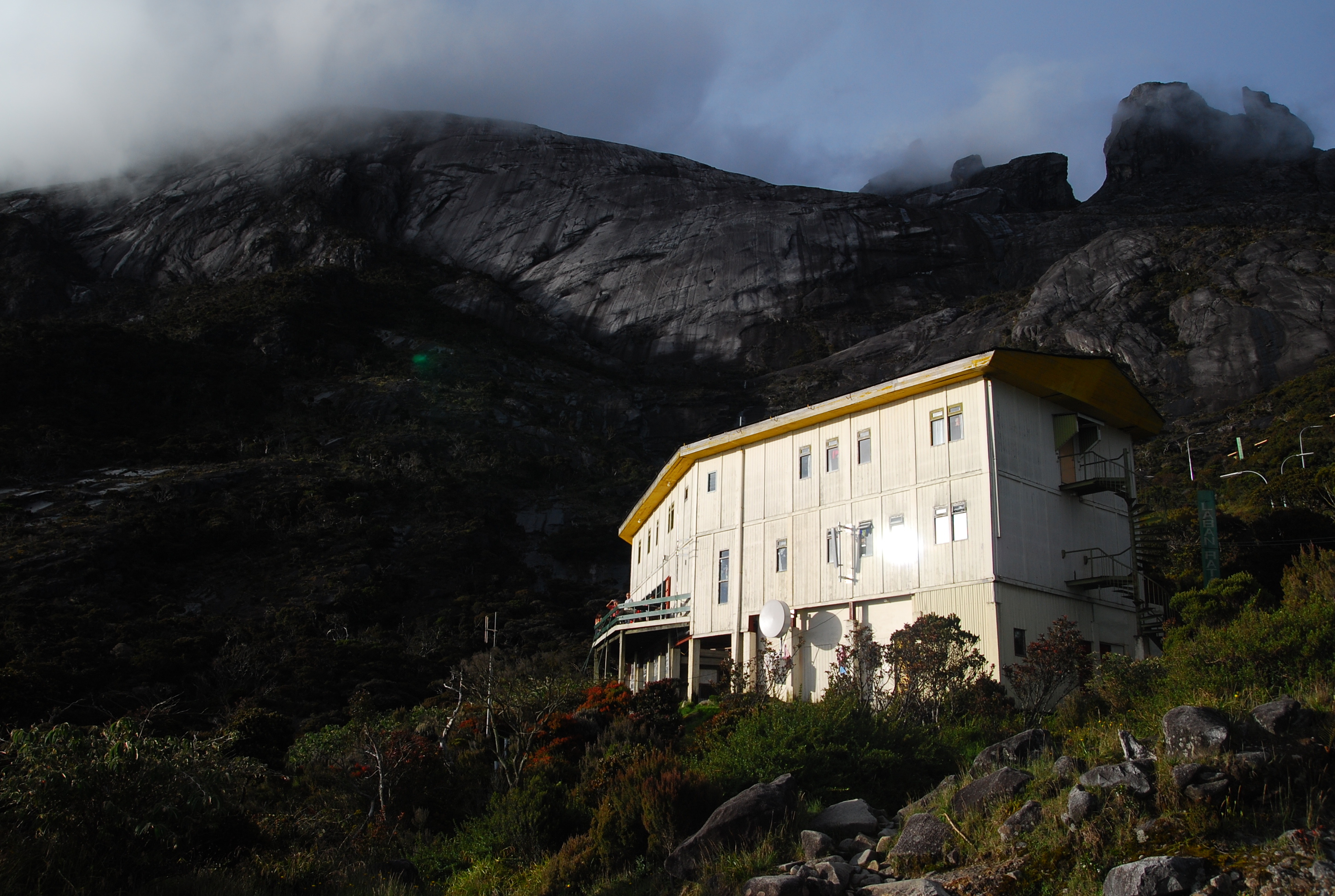 DSC_0413.JPG DSC_0413.JPG