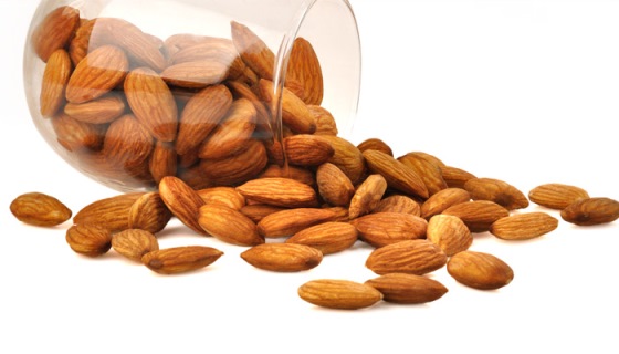 杏仁面膜 杏仁面膜