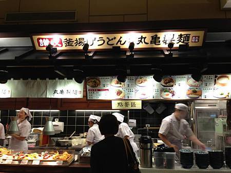 382490_10201084870059980_792434268_n