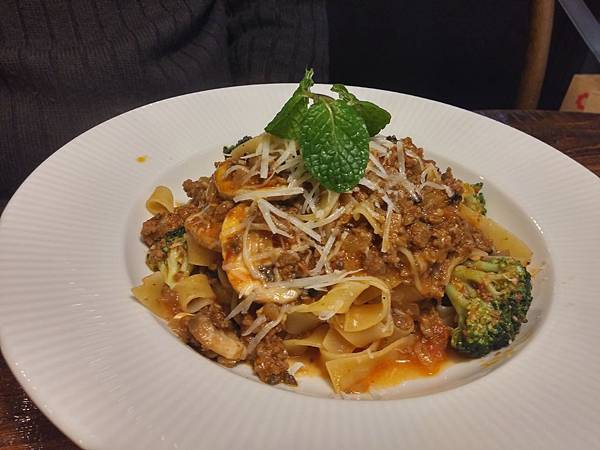 20141224_172944_HDR.jpg 20141224_172944_HDR.jpg