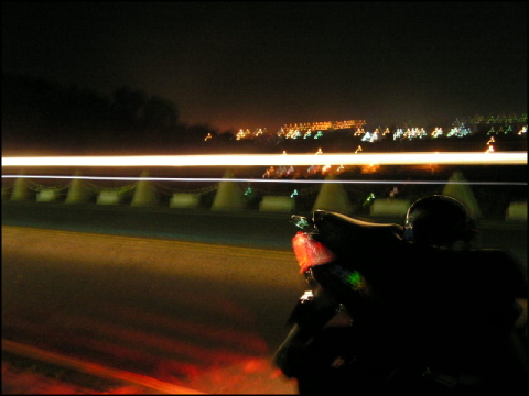 午夜時的蘭潭.jpg 午夜時的蘭潭.jpg