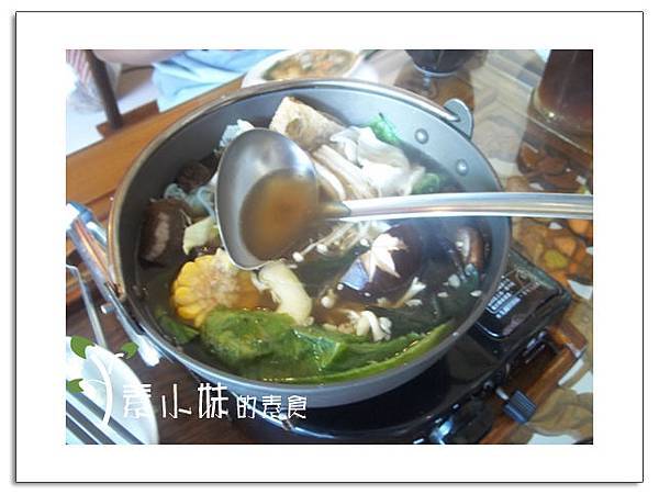 襌與食時尚異國蔬食料理餐廳[素小妹的素食札記食記] 「台南市