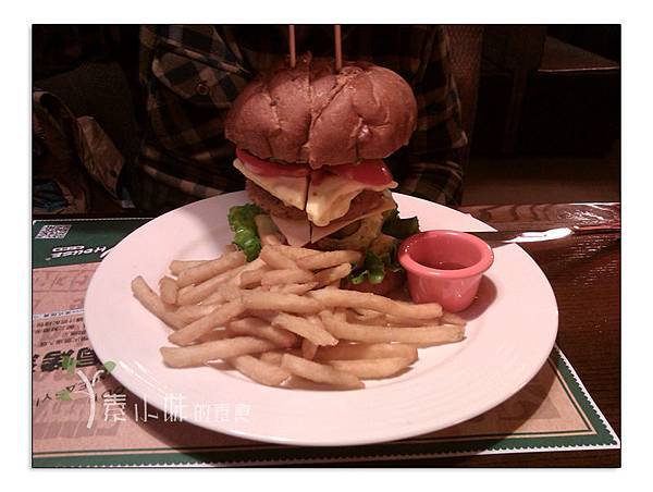 EZ大漢堡 Easy House 台中素食蔬食食記