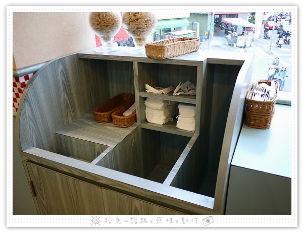 請輸入圖片標題