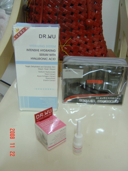 dr.wu玻尿酸保溼精華液 dr.wu玻尿酸保溼精華液