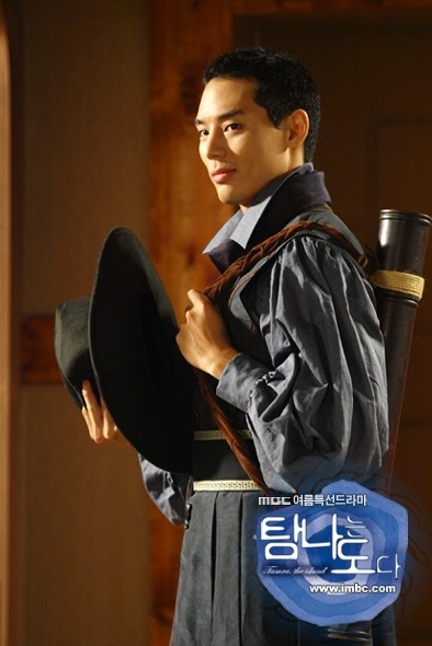 4bcc005e73ba4.jpg 4bcc005e73ba4.jpg