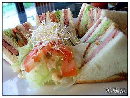 海陸總匯三明治 海陸總匯三明治