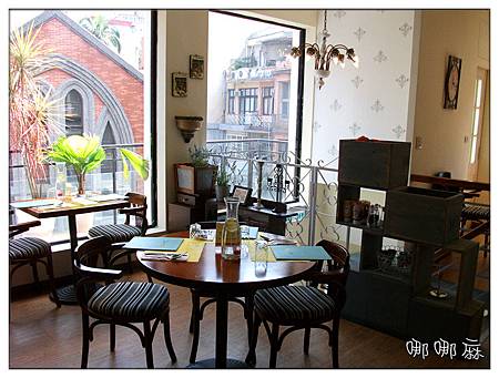 三樓靠窗 三樓靠窗