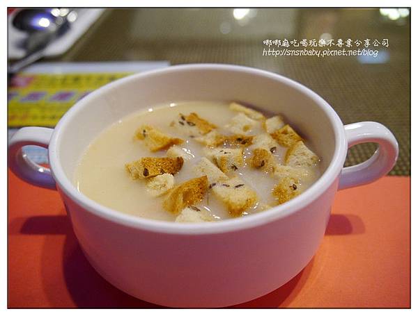 玉米濃湯 玉米濃湯