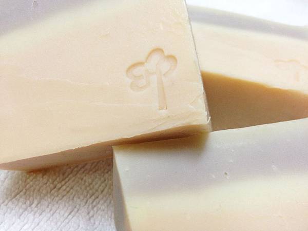 玫瑰香氛精油皂