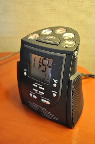 中午12點的凌遲,教授 Meeting… 中午12點的凌遲,教授 Meeting…