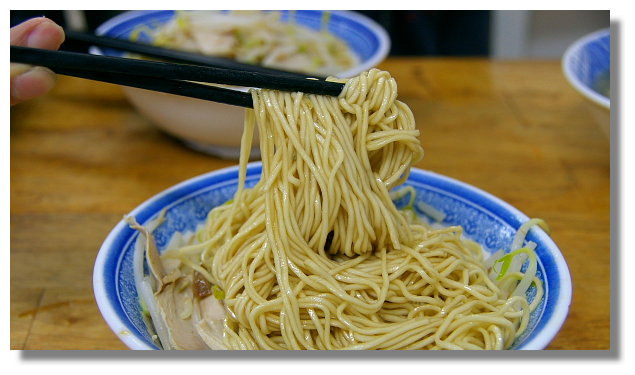 高雄鹽埕樂卡咪長腳麵專賣店 高雄鹽埕樂卡咪長腳麵專賣店