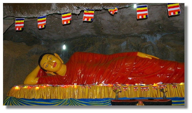 亞當山/亞當峰(Adam's Peak/Sri Pada) 亞當山/亞當峰(Adam's Peak/Sri Pada)