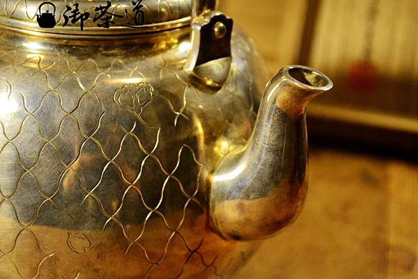 【アンティーク】茶道具　純銀の皿４枚　竹影堂榮真作 Yahoo!オークション -「竹影堂」(銀製) (金属工芸)の落札相場・落札価格