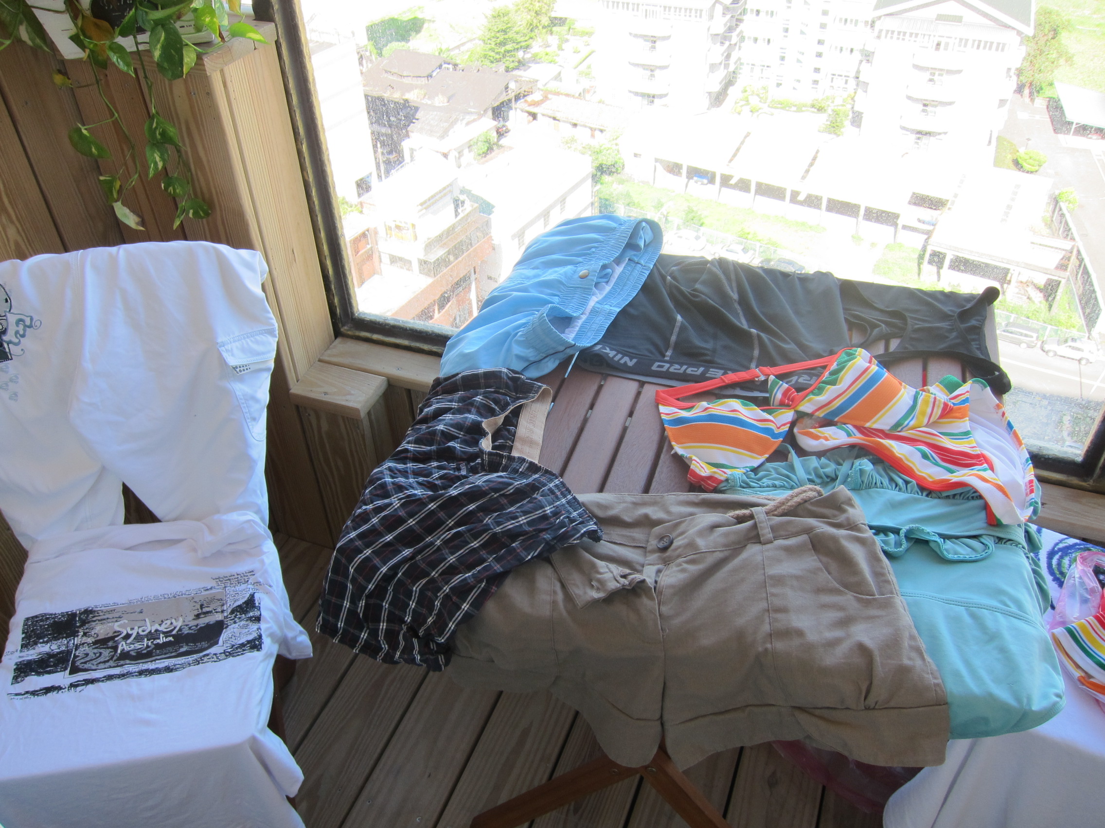 美麗的balcony變成曬衣場
