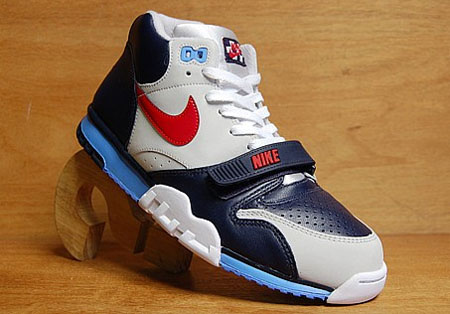 Nike Air Trainer 1 - ObsidianRed01