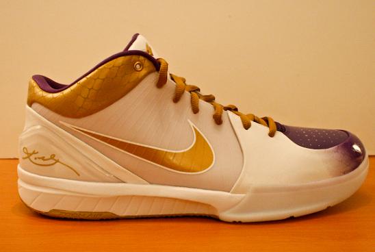 Nike Zoom Kobe IV ‘MLK Day’ Colorway 02