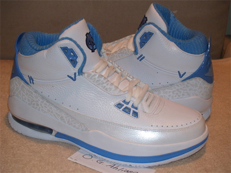 Air Jordan 2.5 - UNC Player Exclusive (PE) Sample 01