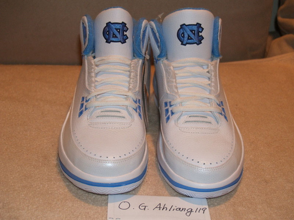 Air Jordan 2.5 - UNC Player Exclusive (PE) Sample 02