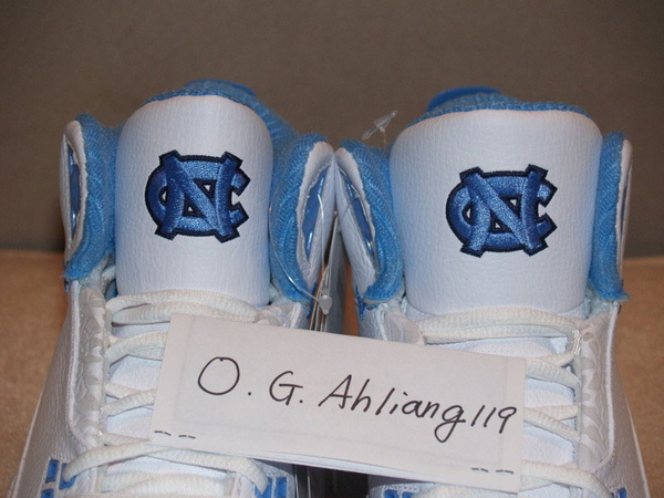 Air Jordan 2.5 - UNC Player Exclusive (PE) Sample 03